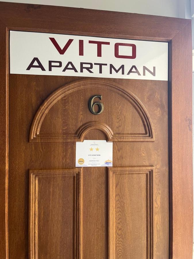 דירות אגר Vito Apartman מראה חיצוני תמונה